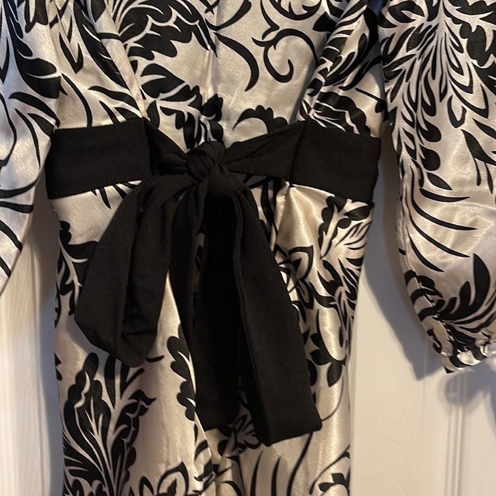 Motherhood Maternity 3/4 sleeve shirt size Small - Picture 8 of 8